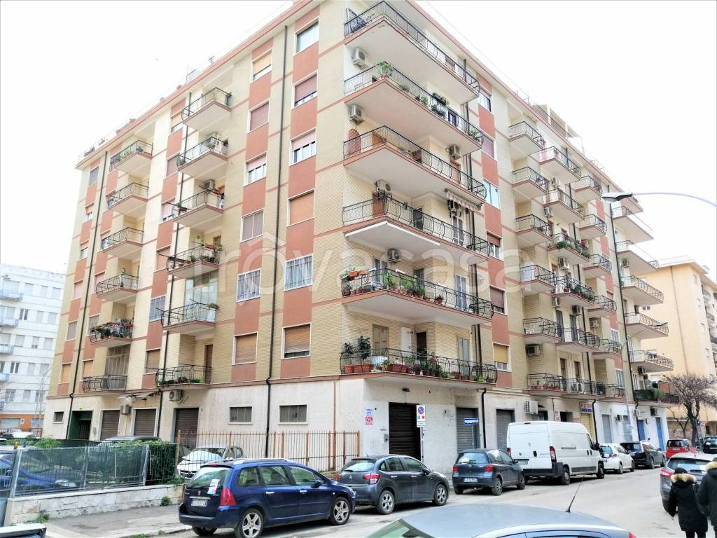 Appartamento in vendita a Foggia via Matteo Luigi Guerrieri, 7