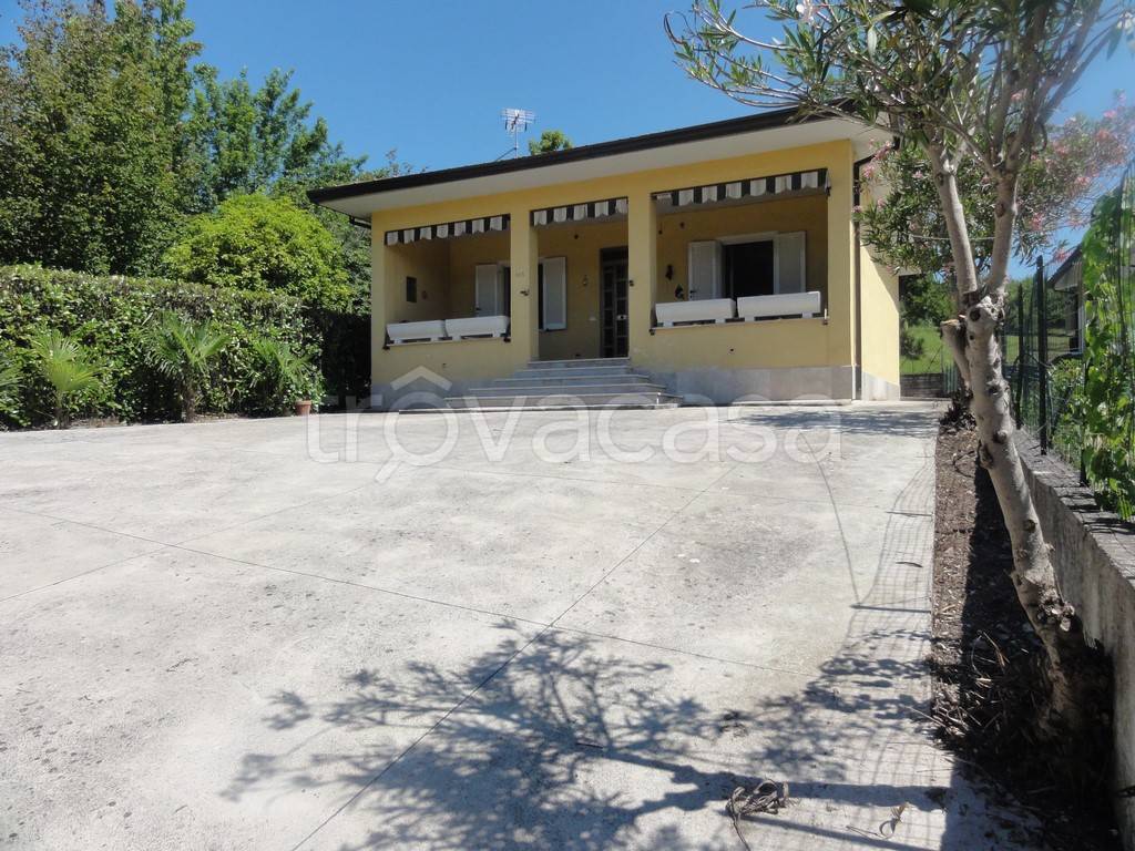 Villa in vendita a Ceccano via San Francesco Traversa 1