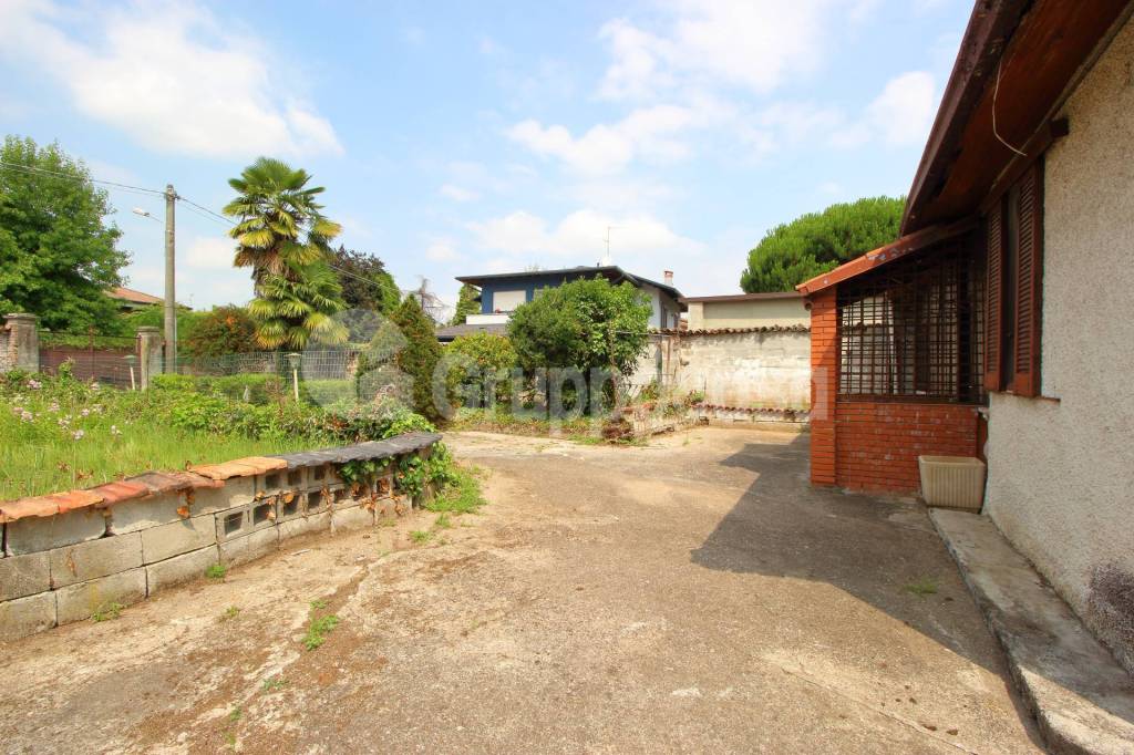 Villa in vendita a Mesero via Cuggiono