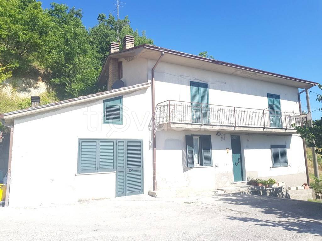 Villa in vendita a Montefusco via s.Antonio Abate