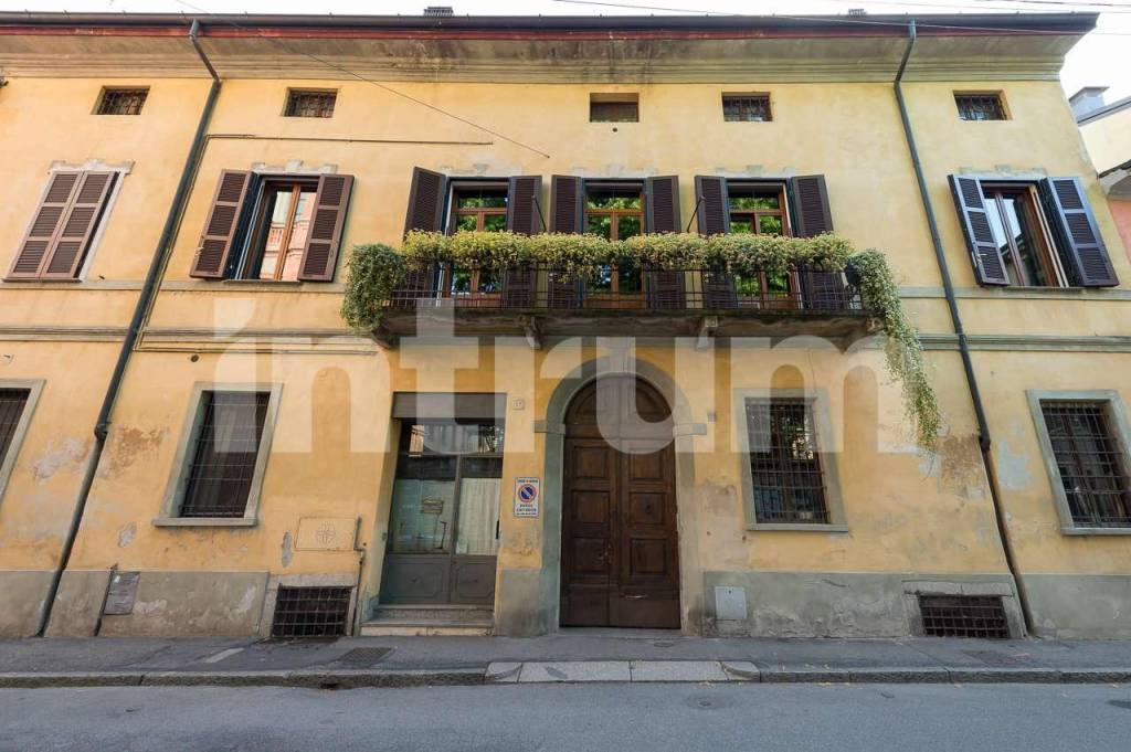 Appartamento in vendita a Cremona via Ferrante Aporti 17