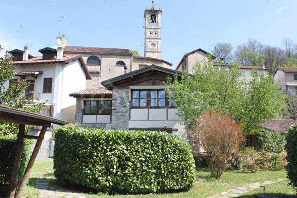 Villa in vendita a Grondona via oratorio 10
