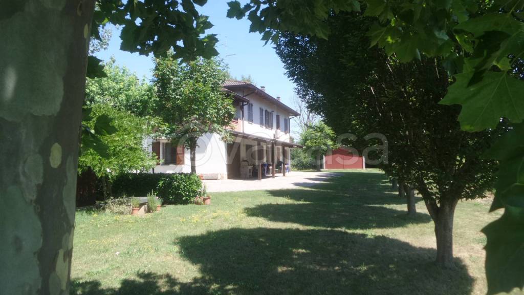 Villa Bifamiliare in vendita a Soliera