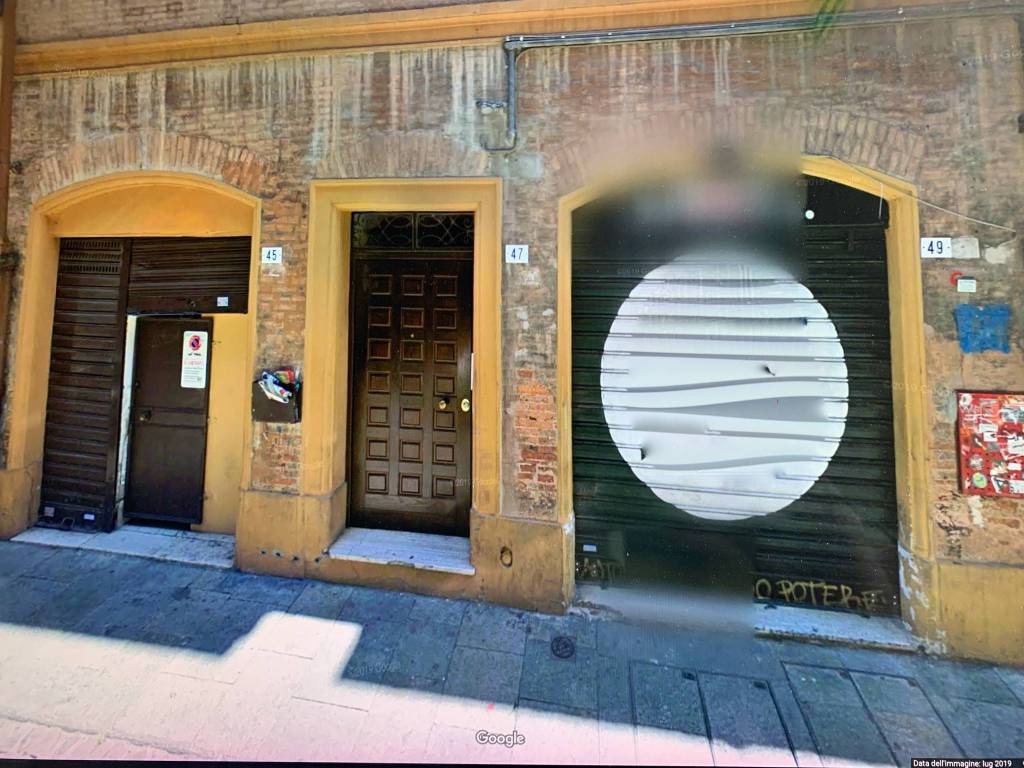 Garage in vendita a Modena via Carteria, 49