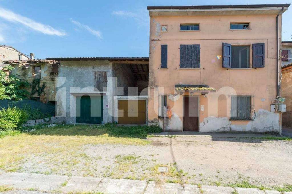 Appartamento in vendita a Scandolara Ripa d'Oglio via Magenta 6