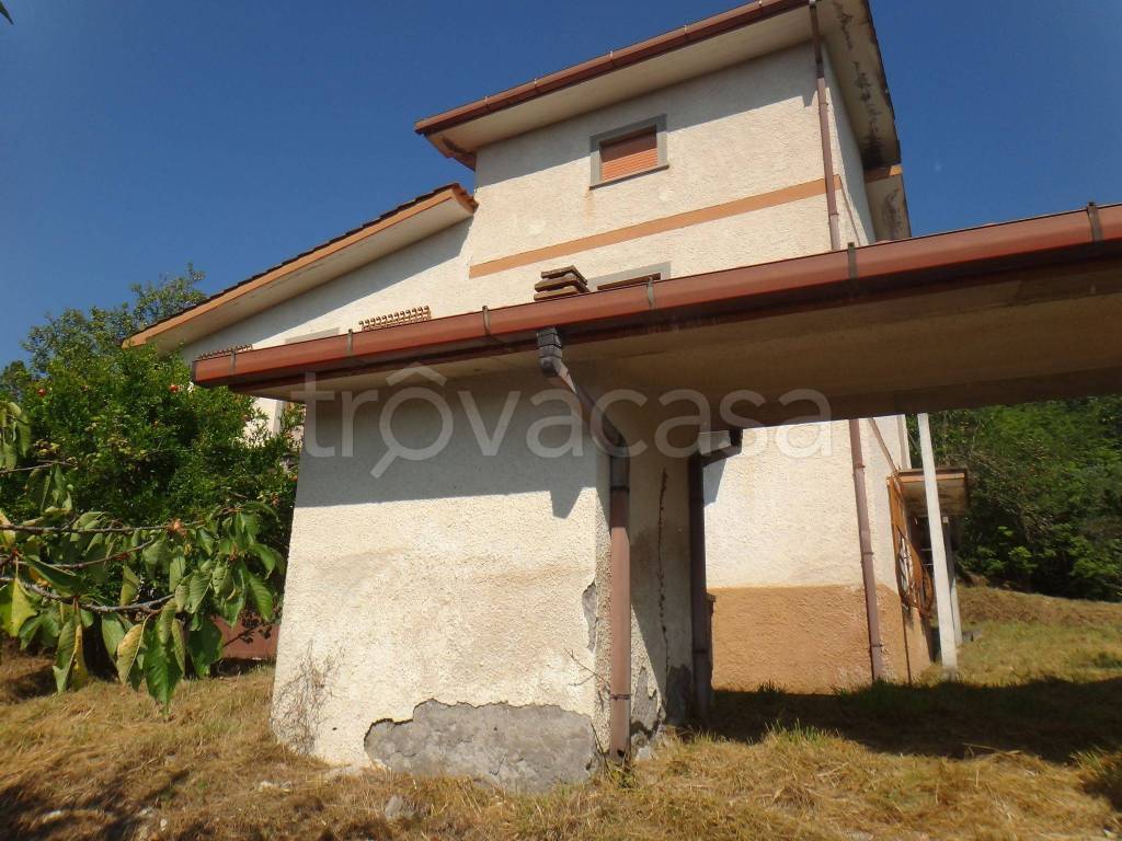 Villa in in vendita da privato a Rocca Santo Stefano strada Provinciale Rocca Santo Stefano Ponte Murato