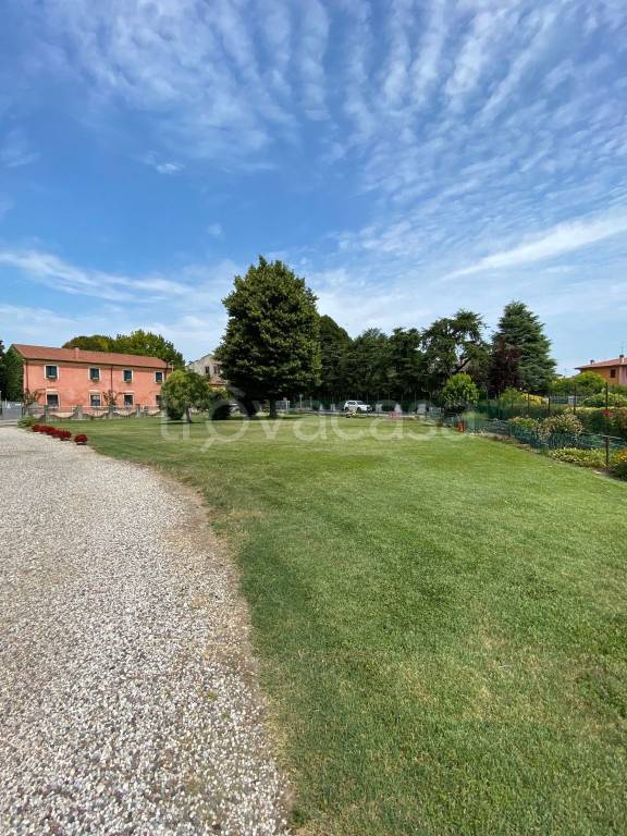 Terreno Residenziale in vendita a Roverchiara