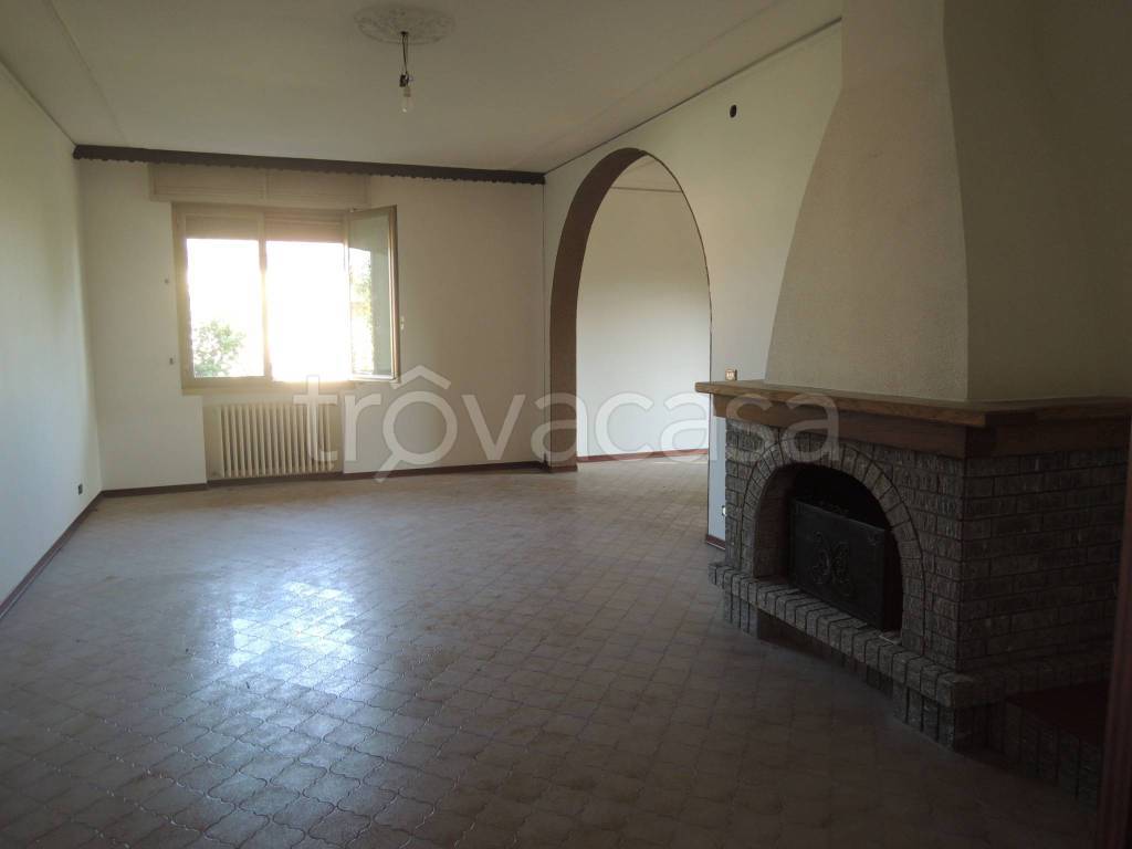 Appartamento in vendita a Castelfranco Emilia via Circondaria Sud, 63
