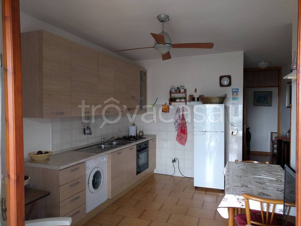 Appartamento in in vendita da privato a Serramezzana sp167a