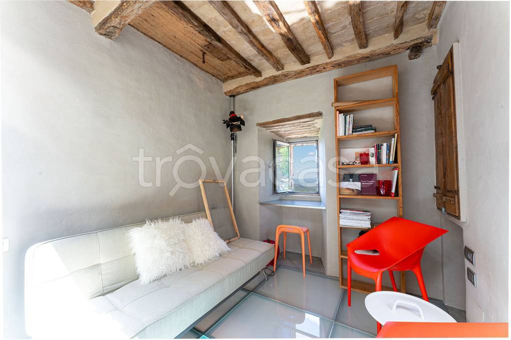 Casa Indipendente in vendita a Montalcino viale Pietro Strozzi