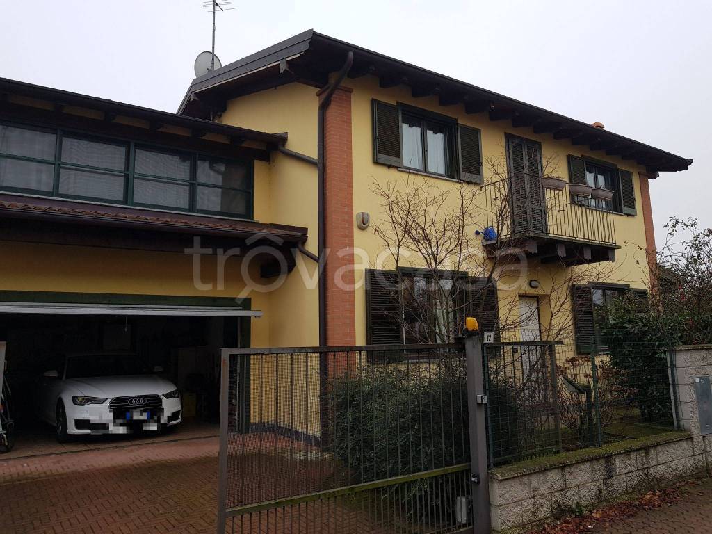 Villa in in vendita da privato a San Pietro Mosezzo via Giuseppe Fungo, 22