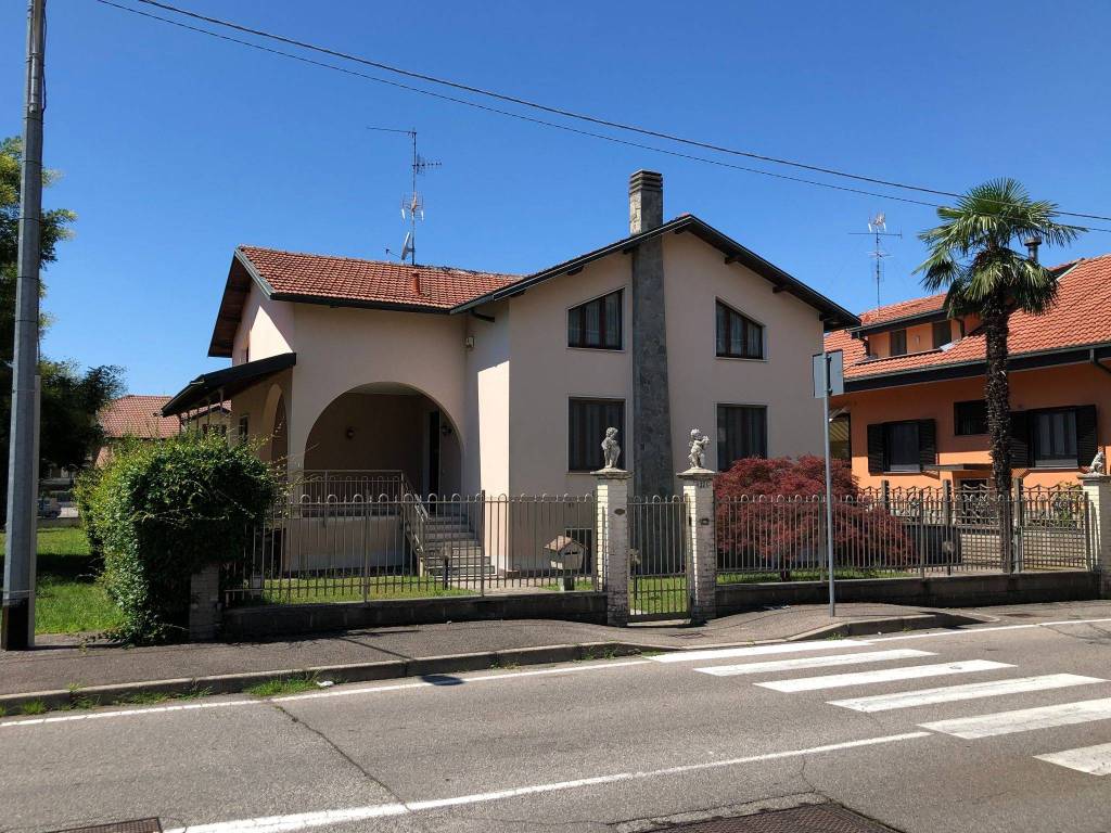 Villa in in vendita da privato a Vanzago via Monte Rosa, 27