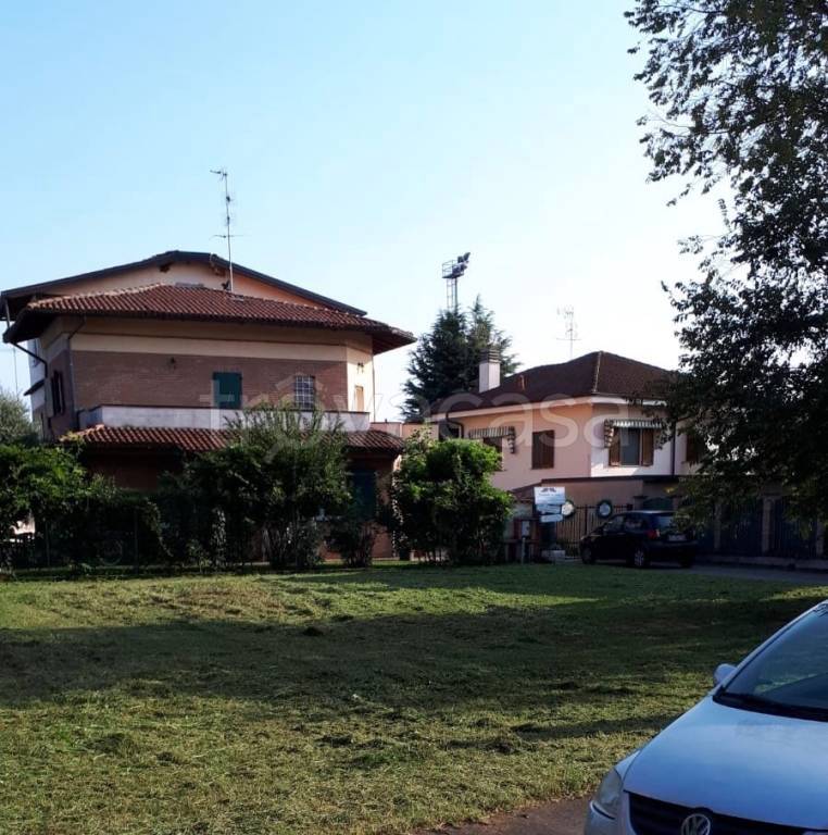 Terreno Residenziale in vendita a Cisliano via Cardinal Ferrari