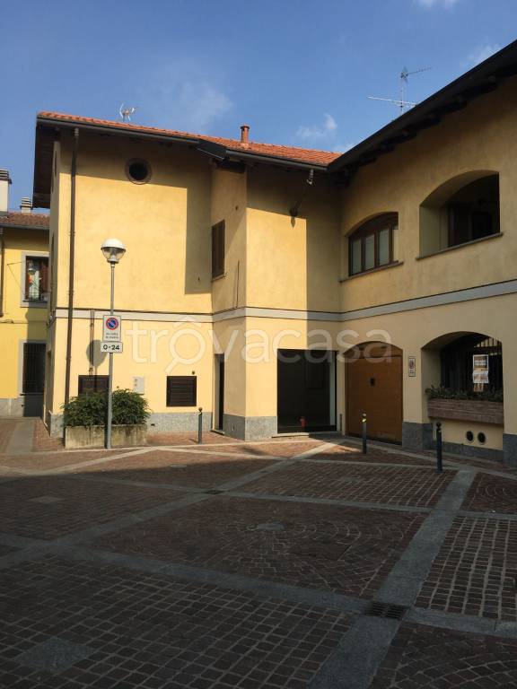 Villa in vendita a Seregno vicolo Sole, 30
