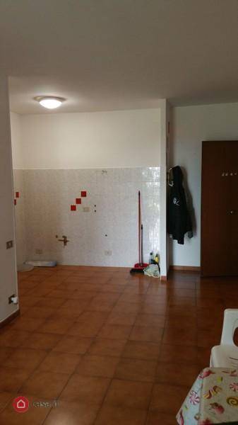 Appartamento in vendita a Terracina via firenze