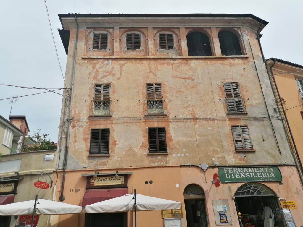 immagine annuncio 1 di 14