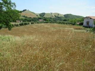 Terreno residenziale in vendita a campli corso umberto, 128