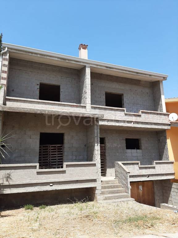 Villa in vendita a San Vero Milis via Giuseppe Mannu