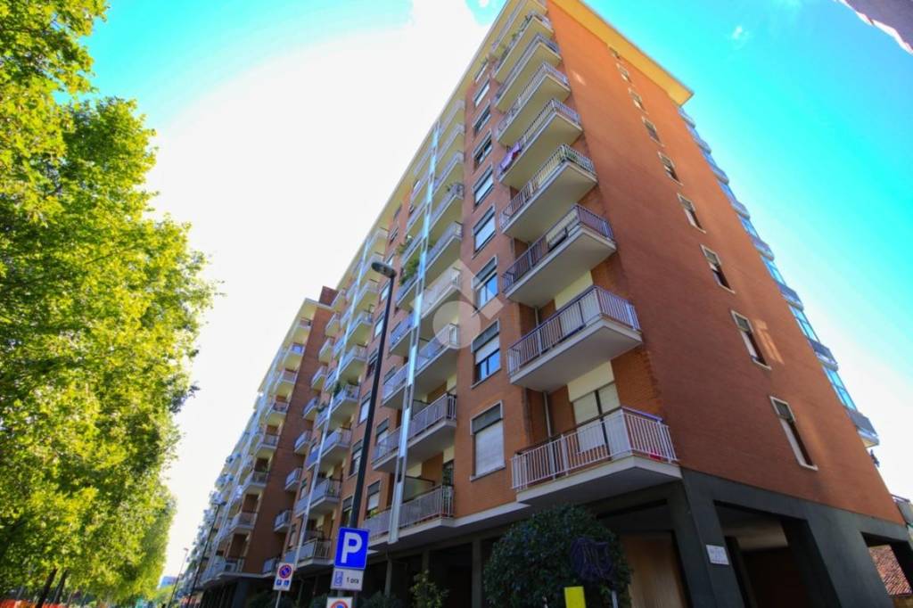 Appartamento in vendita a Torino corso Grosseto, 65