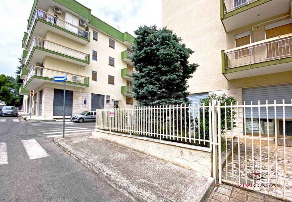 immagine annuncio 1 di 6
