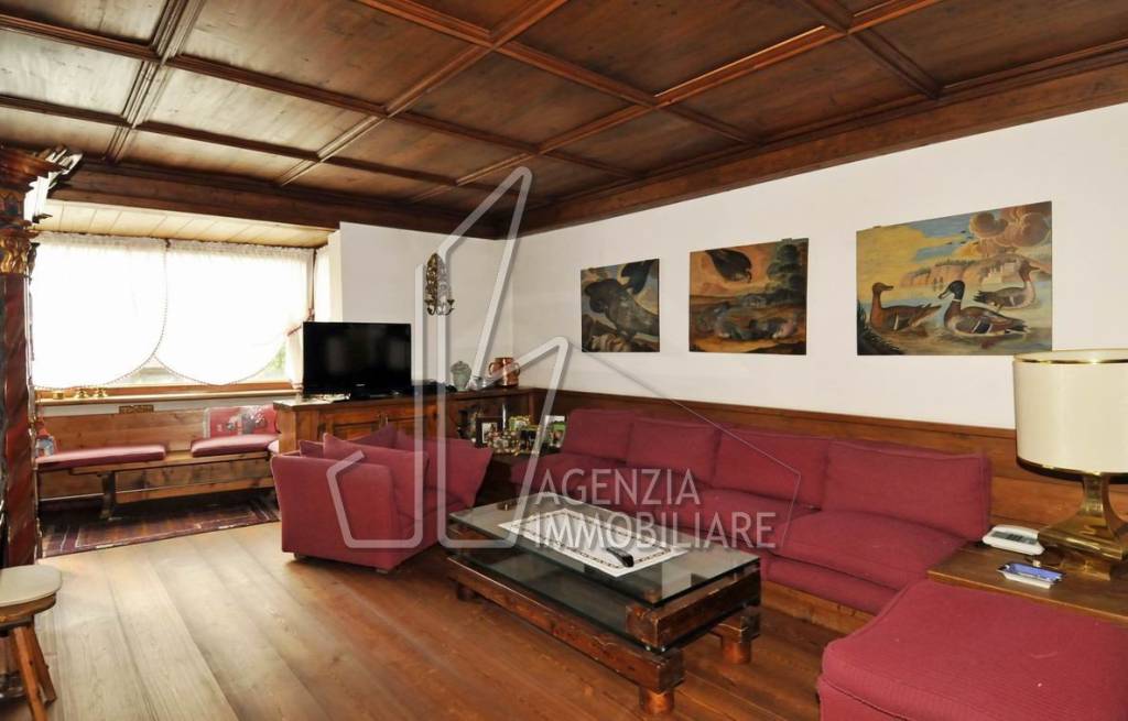 Appartamento in vendita a Cortina d'Ampezzo via Rinaldo Menardi