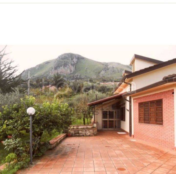 Villa Bifamiliare in in vendita da privato a Castelbuono contrada Boscamento