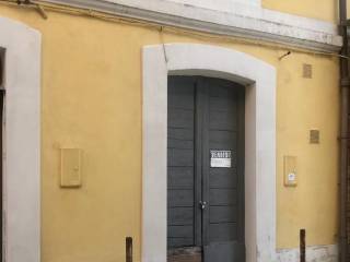 Magazzino in in vendita da privato a chieti largo porta santa maria