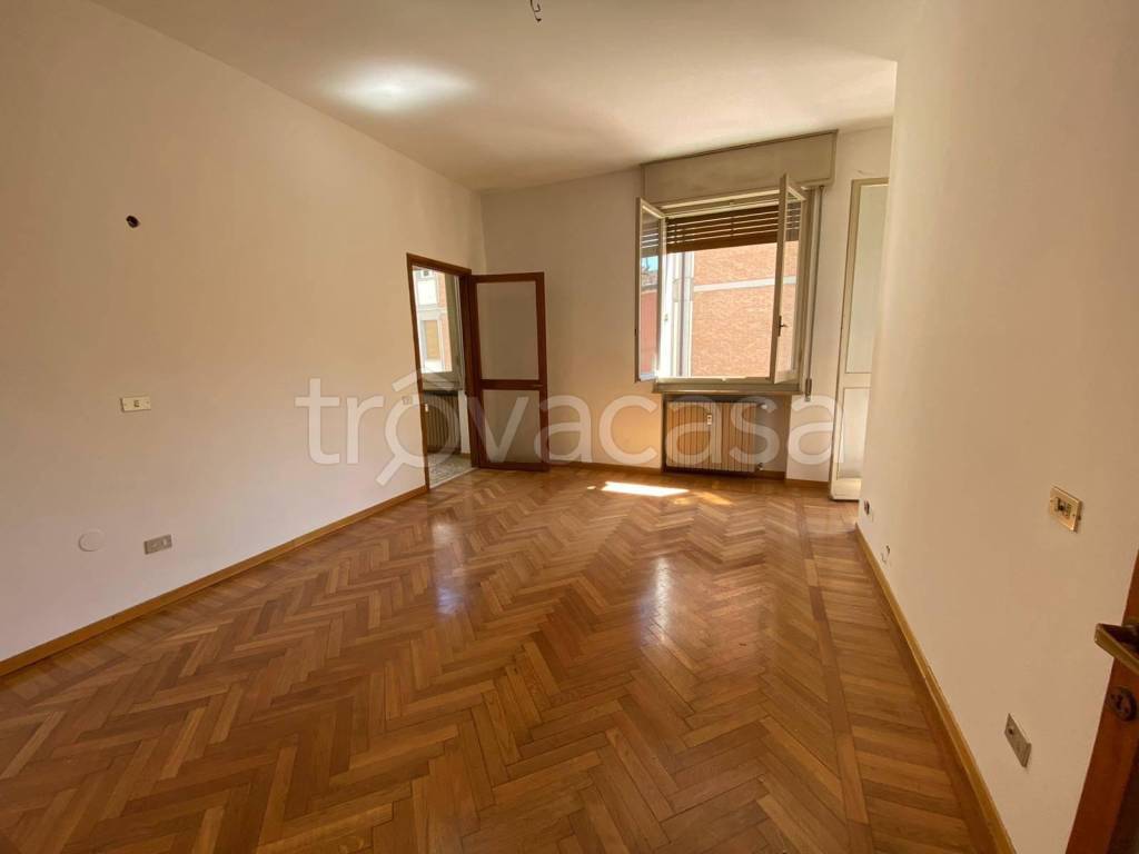 Appartamento in vendita a Reggio nell'Emilia via Del Portone