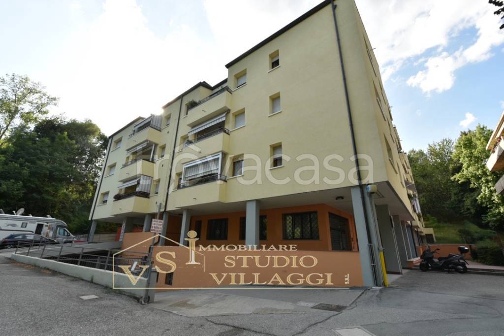 Appartamento in vendita a Monte San Pietro via Vicenza, 2