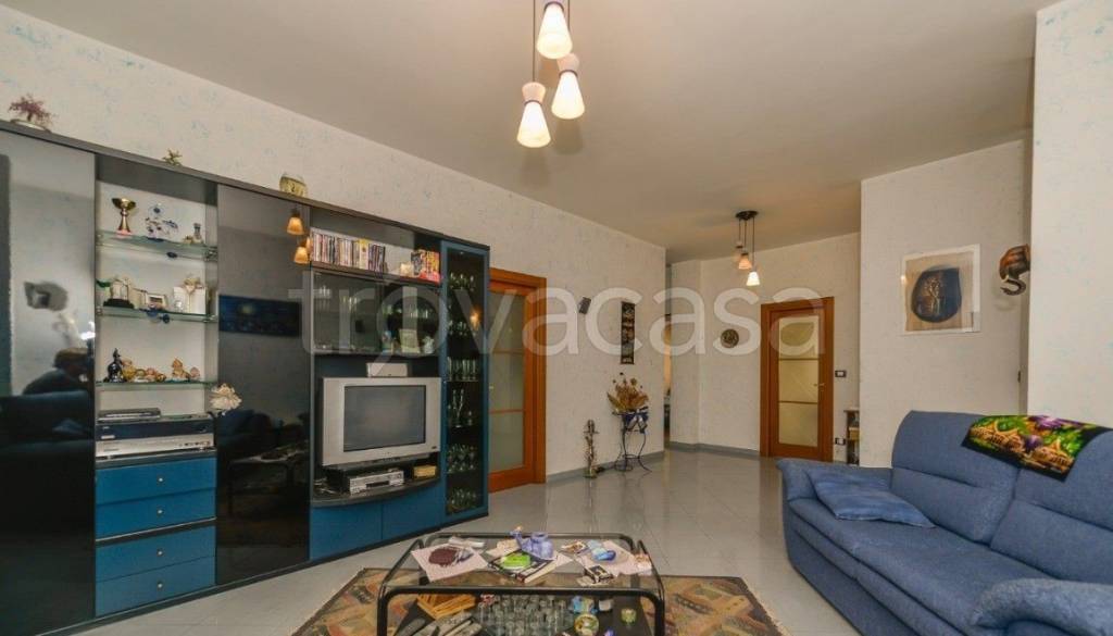 Appartamento in in vendita da privato a Collegno via Condove, 9