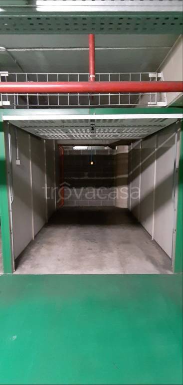 Garage in vendita a Parma via Emilio Casa, 18