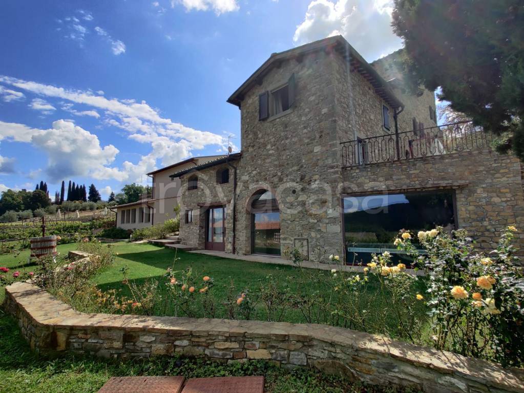 Villa in vendita a Greve in Chianti strada Regionale Chiantigiana
