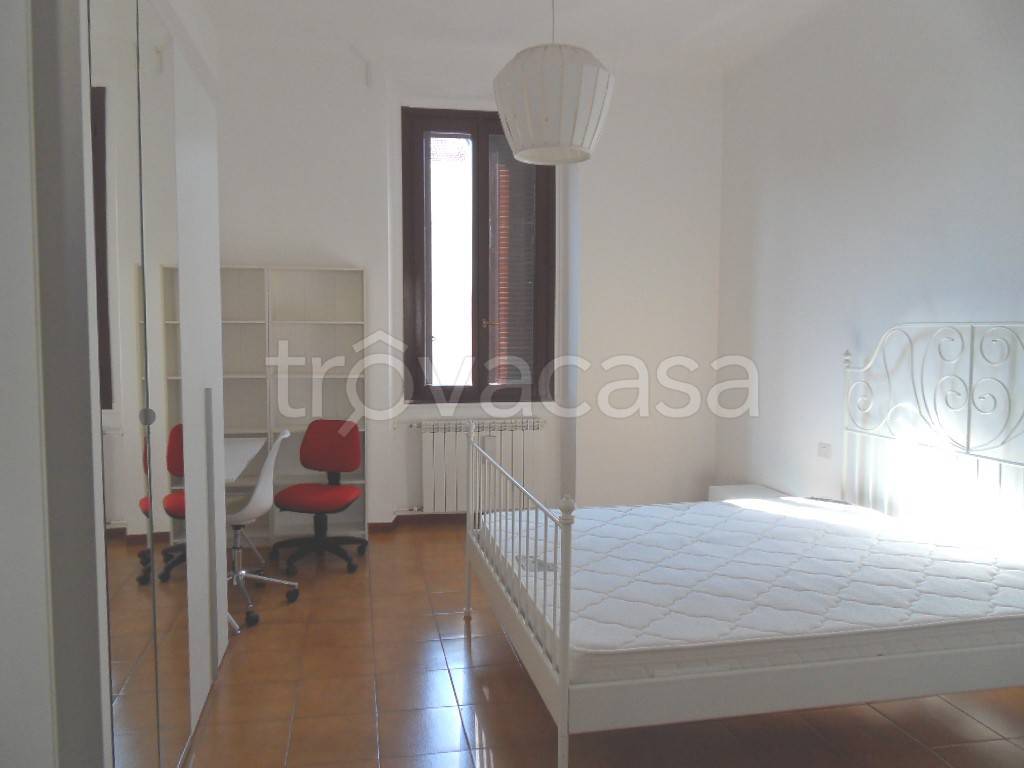 Appartamento in affitto a Milano via Giuseppe Luigi Lagrange, 10