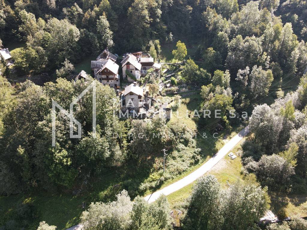 Villa in vendita a Bannio Anzino località Parcineto, 15