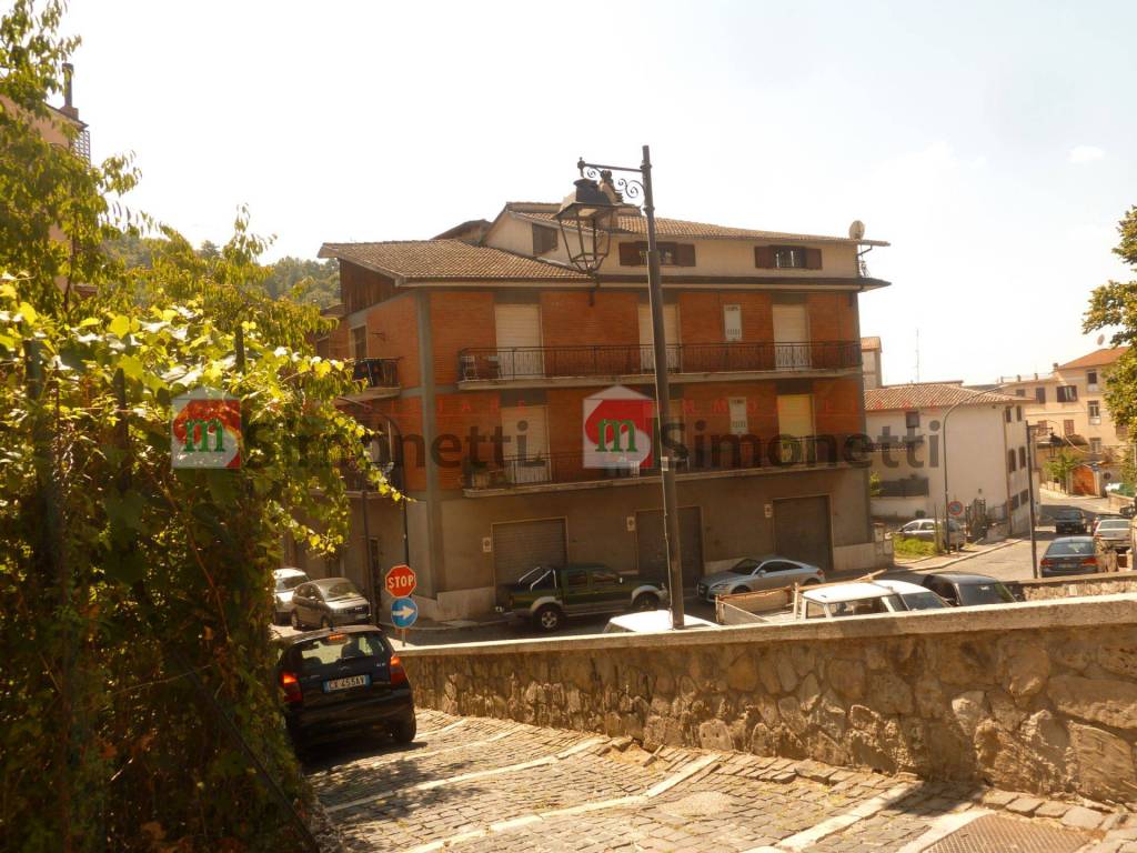 Appartamento in vendita a Carsoli via Mario Galli