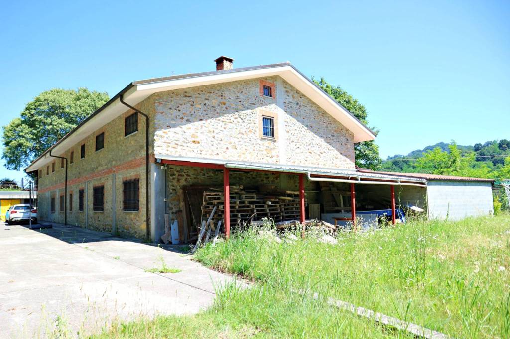 Villa Bifamiliare in vendita a Castagneto Po via dei Soliti