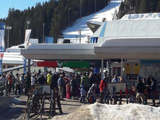 Mansarda in in affitto da privato a pinzolo via pradalago, 44