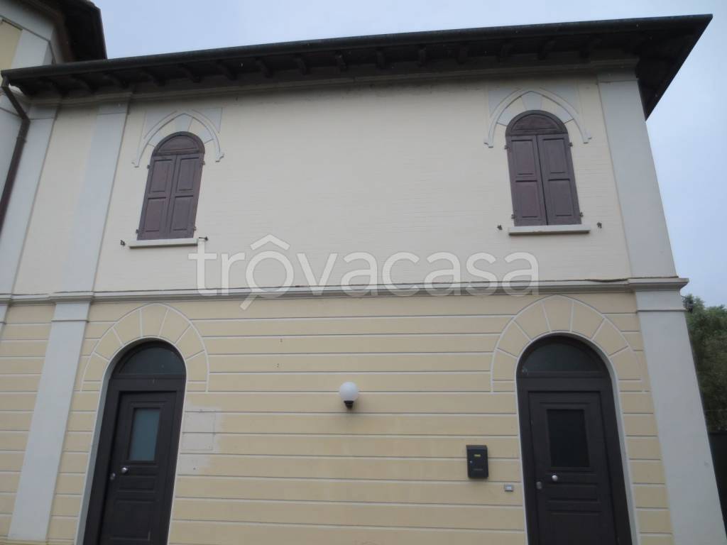 Ufficio in vendita a Pordenone viale Dante Alighieri, 60