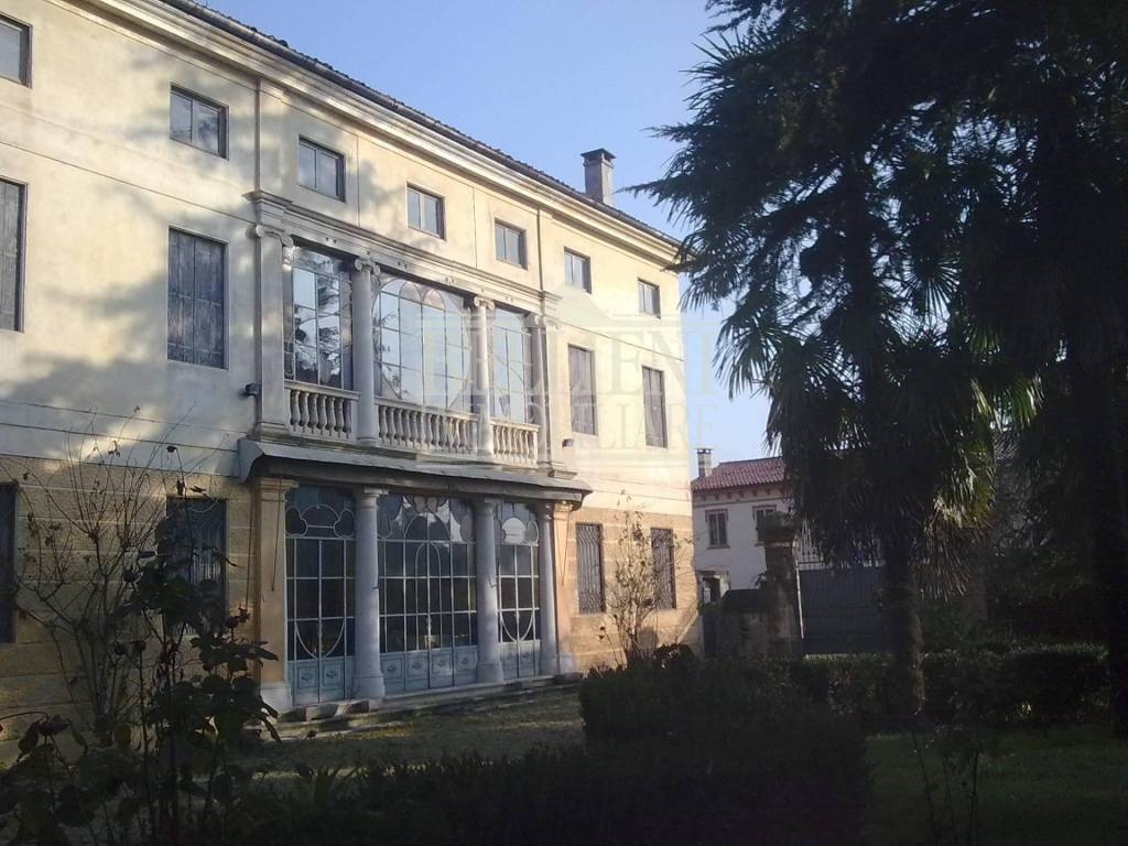 Villa in vendita a Vicenza strada della porcilia, 15