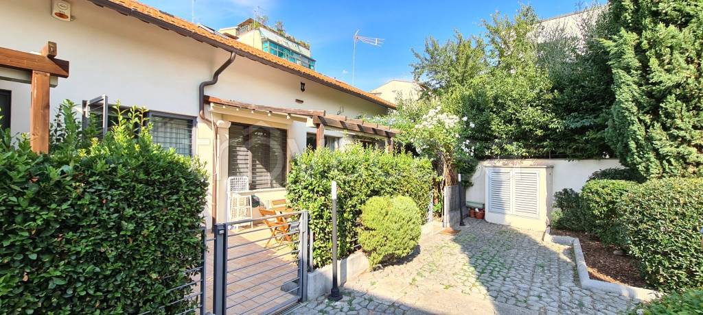 immagine annuncio 1 di 15