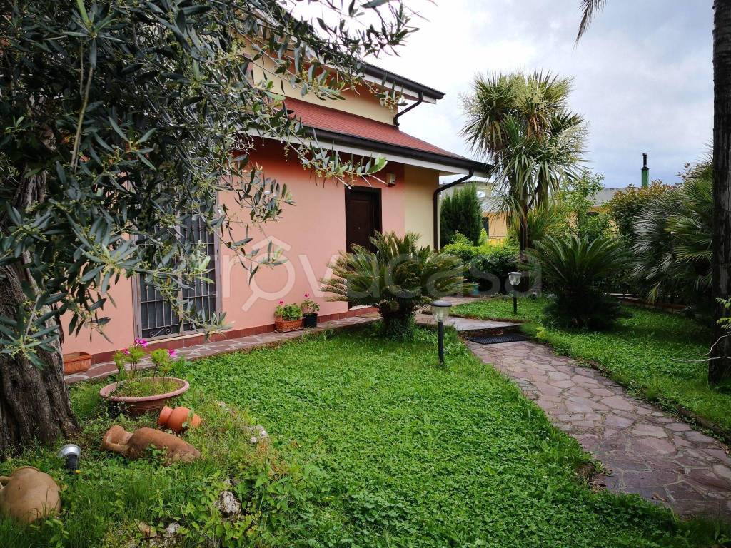 Villa in in vendita da privato ad Airola via Michele Landolfi, 14
