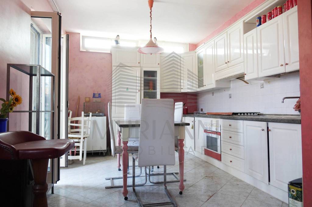 Casa Indipendente in vendita a Sannicandro di Bari via Pietro Mascagni, 16