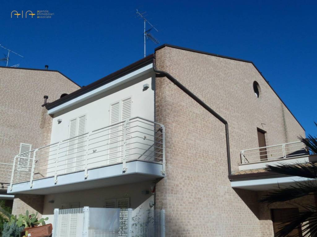 Appartamento in vendita ad Acquaviva Picena via Della Tartana