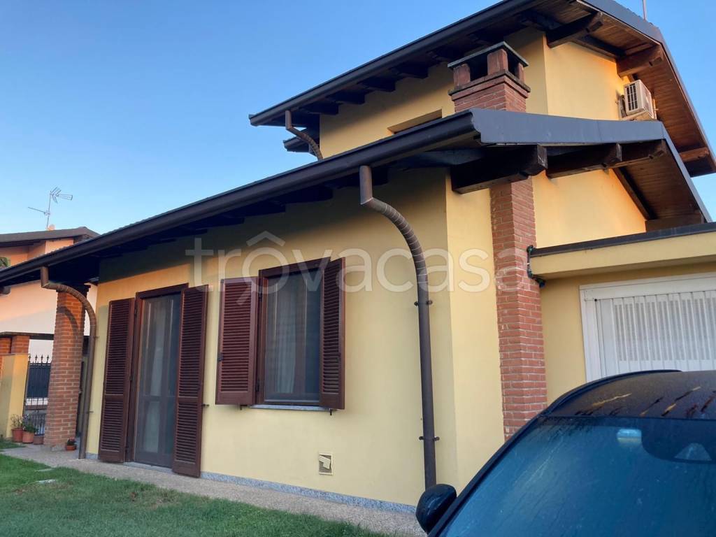 Villa in in vendita da privato a Mortara via della Cattanea, 3