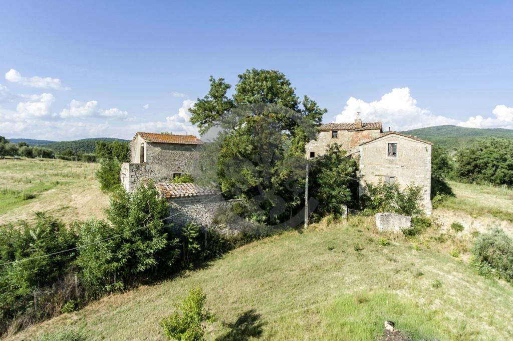 Casale in vendita a Rapolano Terme via del Finimondo