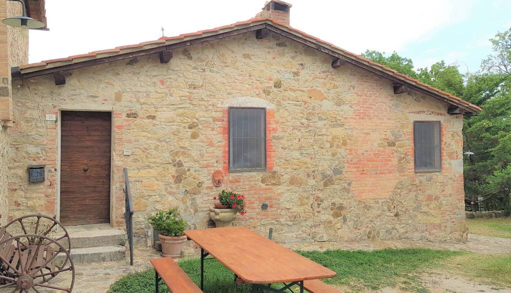 Casale in vendita a Castiglione d'Orcia ss323