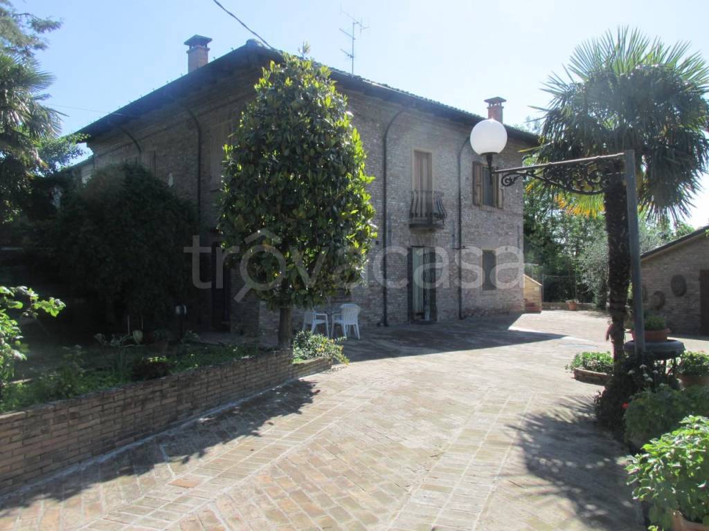 Casa Indipendente in vendita a Cesena