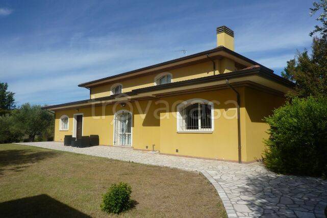 Villa in vendita a Pesaro via dei Noci