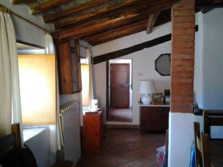 Appartamento in in vendita da privato a bagnoregio via giuseppe garibaldi