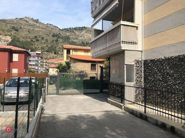Villa in vendita a Ventimiglia lungomare Trento Trieste
